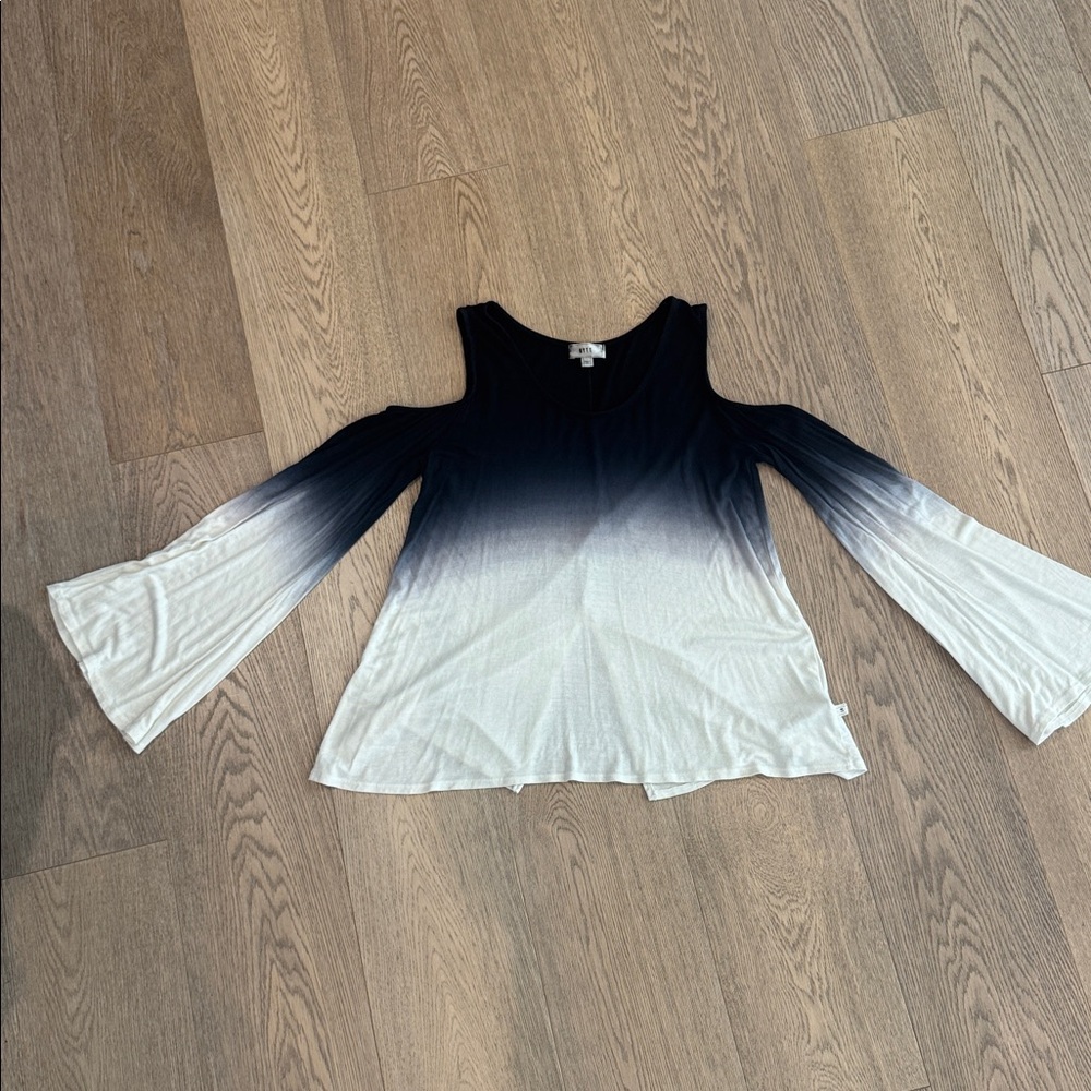 Elegant Ombre Bell Sleeve Top with cold shoulders, Excellent Condition